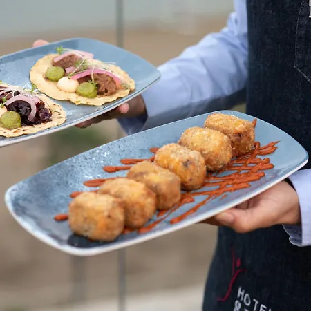 מלון Silken Saaj Palmas 4*